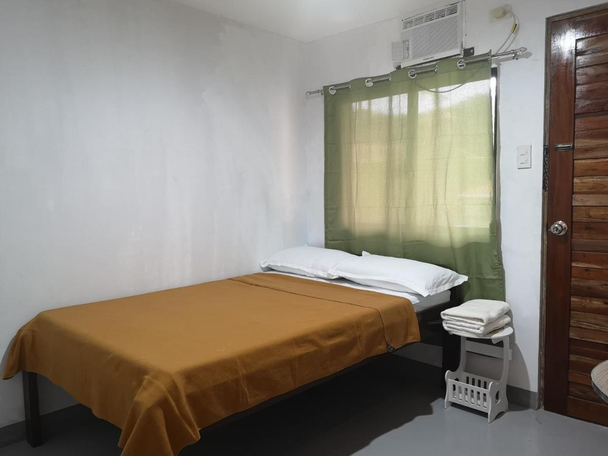 Rain Haven Lodging House Coron Buitenkant foto